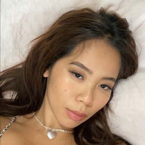 Meet your Posher, Athena